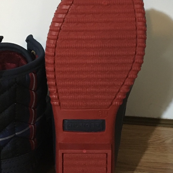 ❤️Sale- Tommy Hilfiger Womens Rivas Quilted Winter Boots - Picture 8 of 9